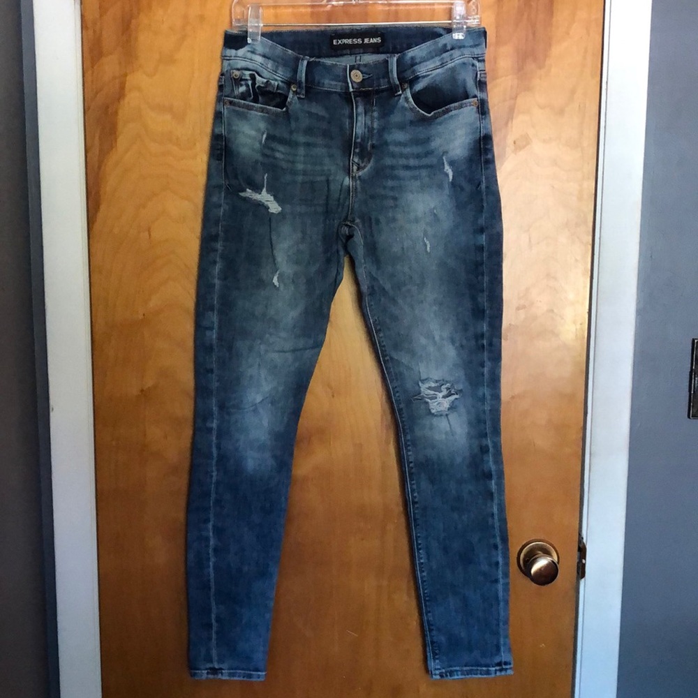 Express distressed jeans